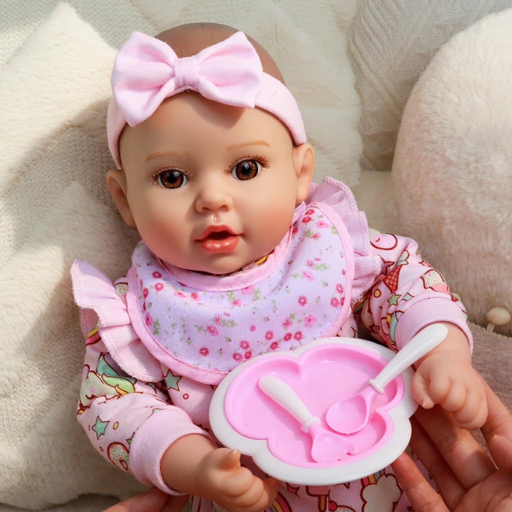 GOAROY Baby Dolls, 17 Inches Large Realistic Baby Doll with Cute Soft Body, Real Life Baby Dolls Girl, with Bottles & Pacifier, Diapers and Bibs, Gift Idea for Ages 3+