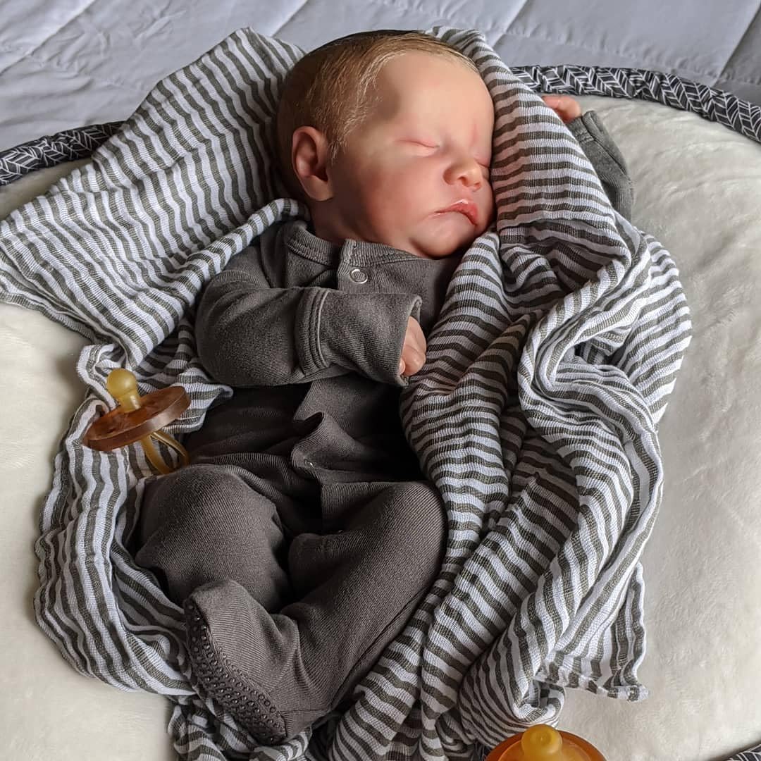 CHAREX Realistic Reborn Baby Dolls,18-inch Real Life Newborn Sleeping Boy